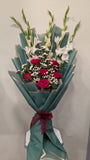 <p>The arrangement of flowers is very nice, thank you. I will recommend your service to my friends and family.</p>